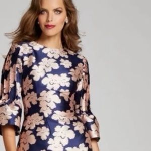 Floral Pattern Bell Sleeve Dress